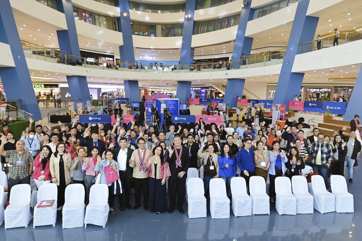 SM and Jobstreet Champion Filipino MSMEs at 2025 MSME Summit